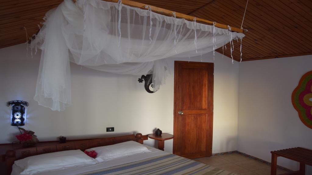 Laguna Blu - Resort Madagascar Andavadoaka Szoba fotó