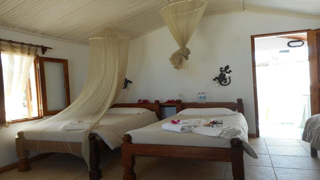 Laguna Blu - Resort Madagascar Andavadoaka Szoba fotó