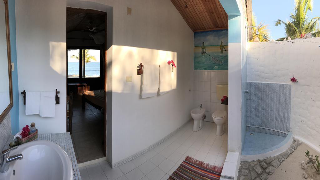 Laguna Blu - Resort Madagascar Andavadoaka Szoba fotó