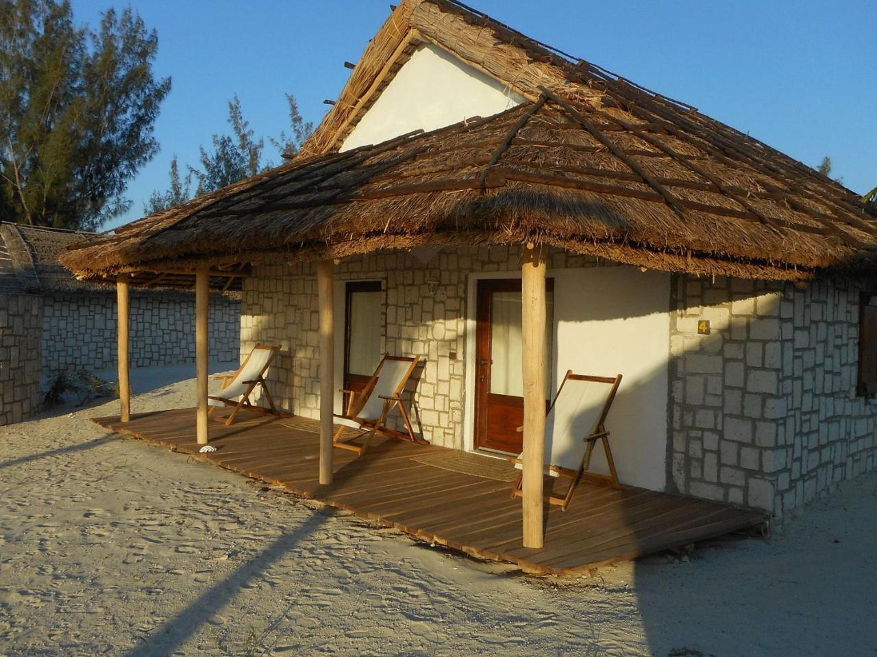 Laguna Blu - Resort Madagascar Andavadoaka Szoba fotó